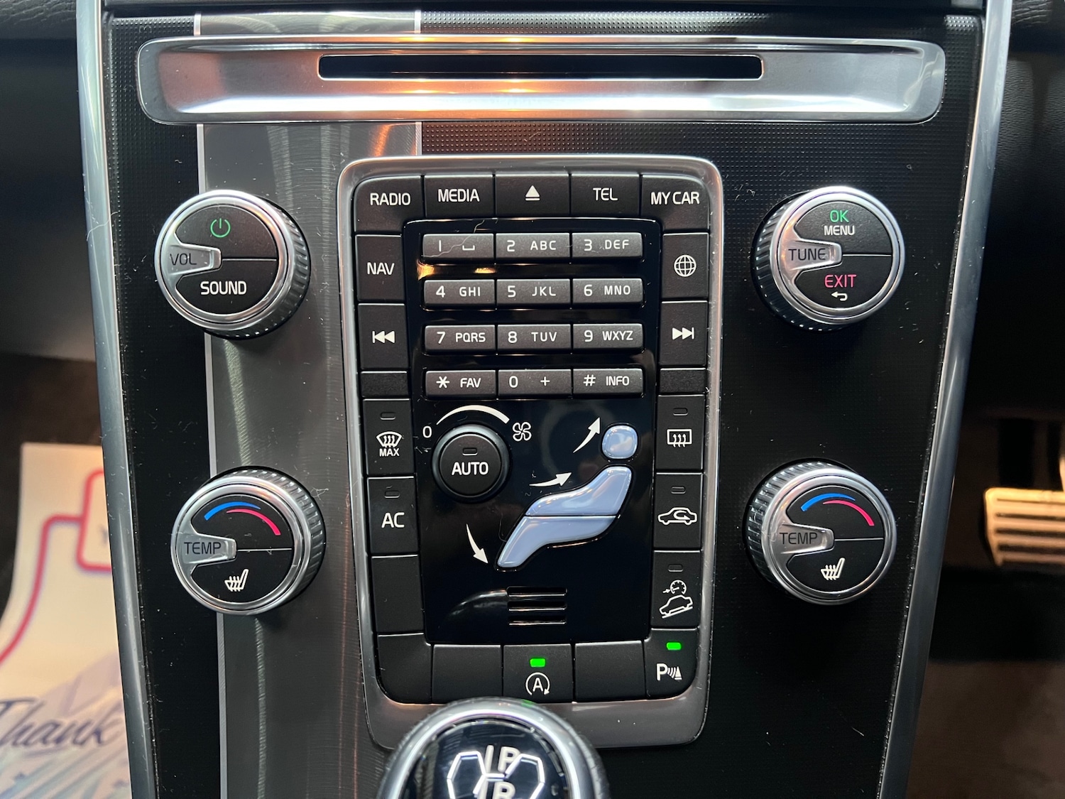 Used Volvo XC60 2017 for sale - 76382424: Photo 30