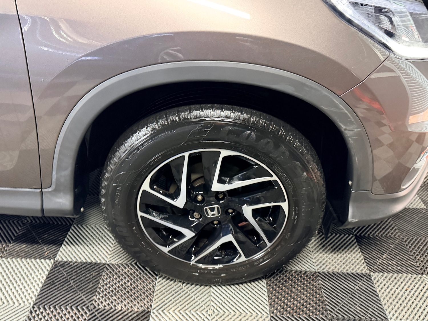 Used Honda CR-V 2017 for sale - 76945504: Photo 17