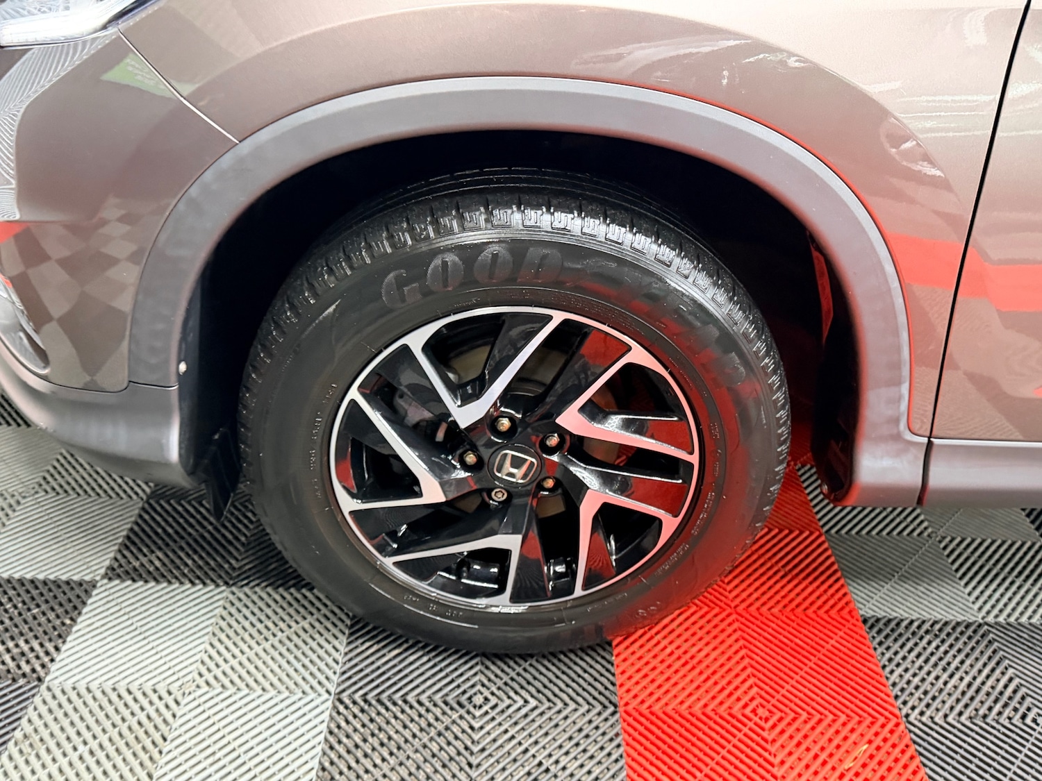 Used Honda CR-V 2017 for sale - 76945504: Photo 18