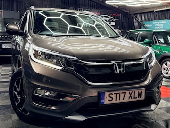 Used Honda CR-V 2017 for sale - 76945504: Photo