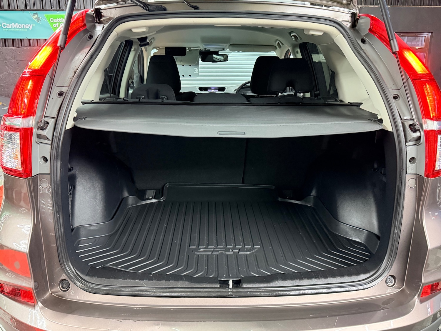 Used Honda CR-V 2017 for sale - 76945504: Photo 23