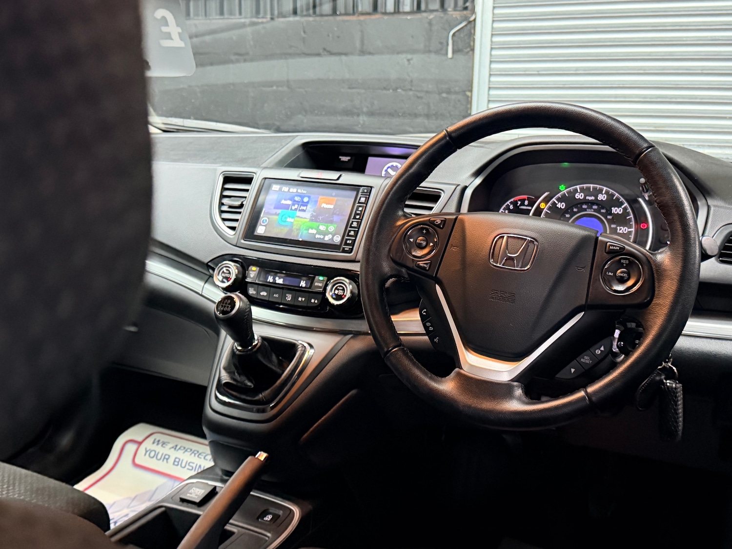 Used Honda CR-V 2017 for sale - 76945504: Photo 24