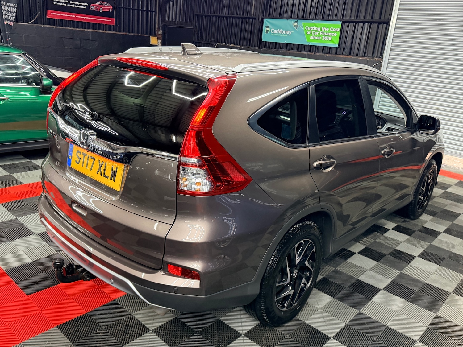 Used Honda CR-V 2017 for sale - 76945504: Photo 7