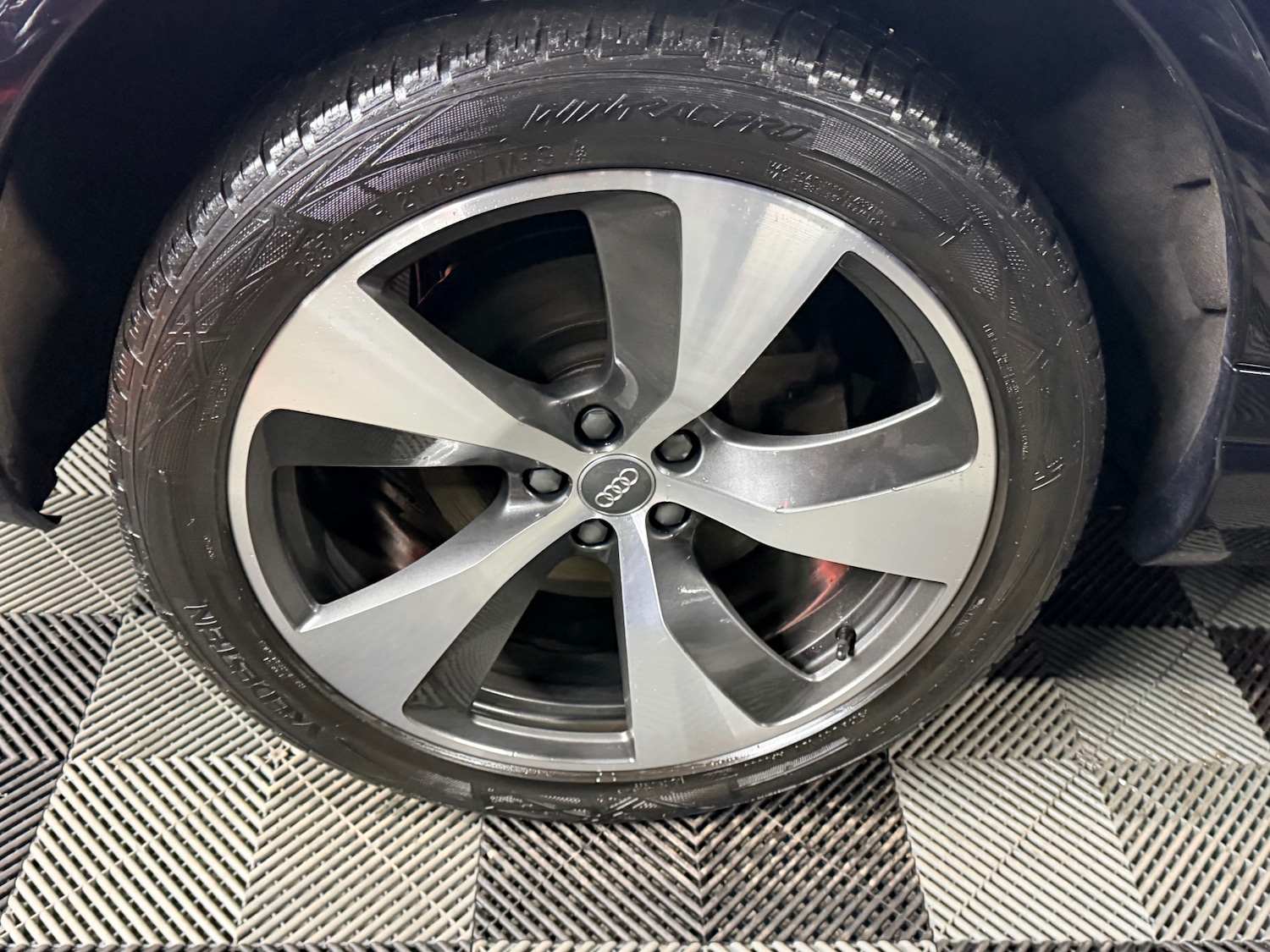 Used Audi Q7 2015 for sale - 77619563: Photo 16