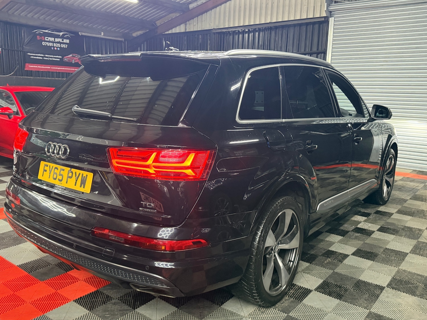 Used Audi Q7 2015 for sale - 77619563: Photo 3