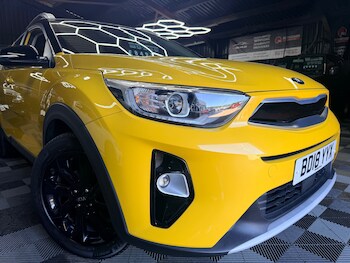 Used Kia Stonic 2018 for sale - 78831307: Photo