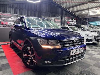 Volkswagen - Tiguan