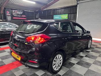 Used Kia Ceed 2013 for sale - 76156595: Photo 2
