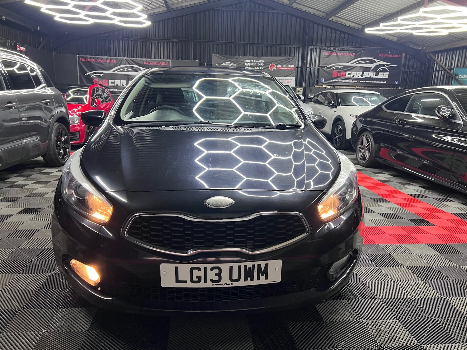 Used Kia Ceed 2013 for sale - 76156595: Photo 6