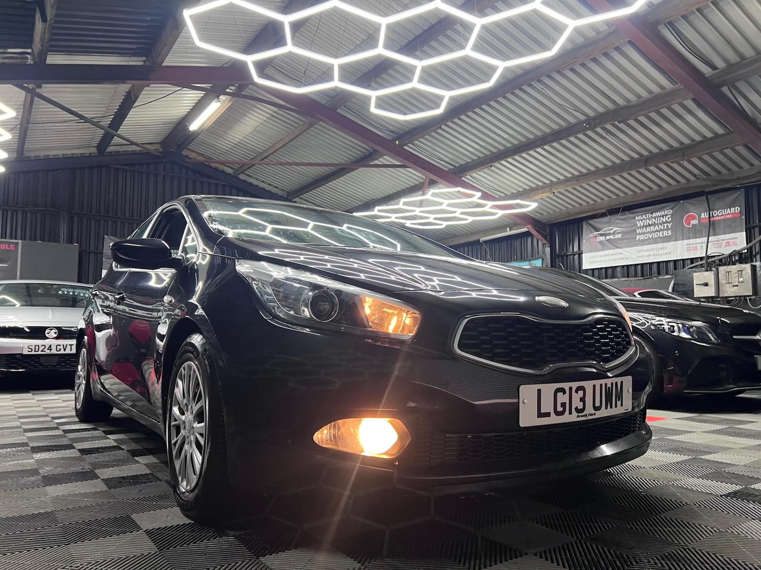 Used Kia Ceed 2013 for sale - 76156595: Photo 8
