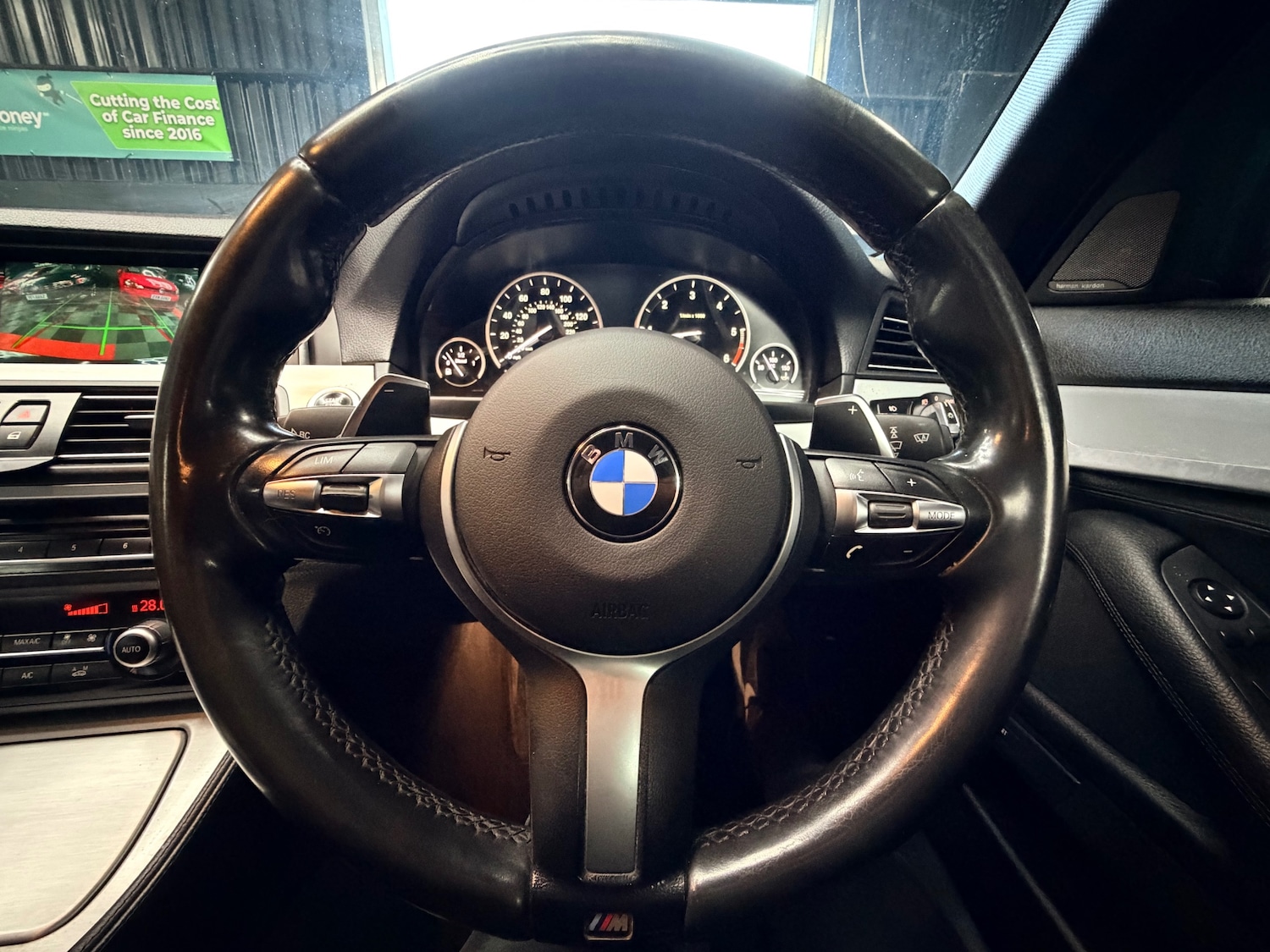 Used BMW 5 Series 2016 for sale - 77353652: Photo 32