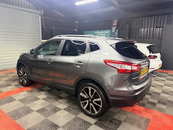 Used Nissan Qashqai 2015 for sale - 79239709: Photo