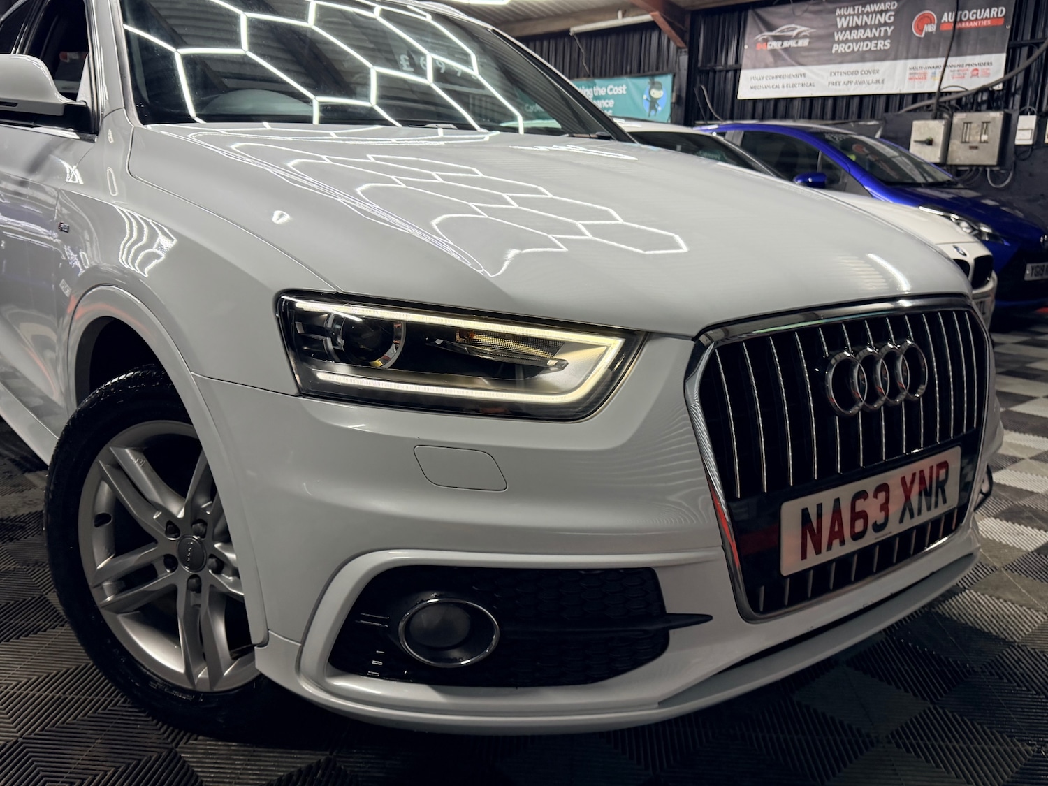 Used Audi Q3 2013 for sale - 77459872: Photo 2
