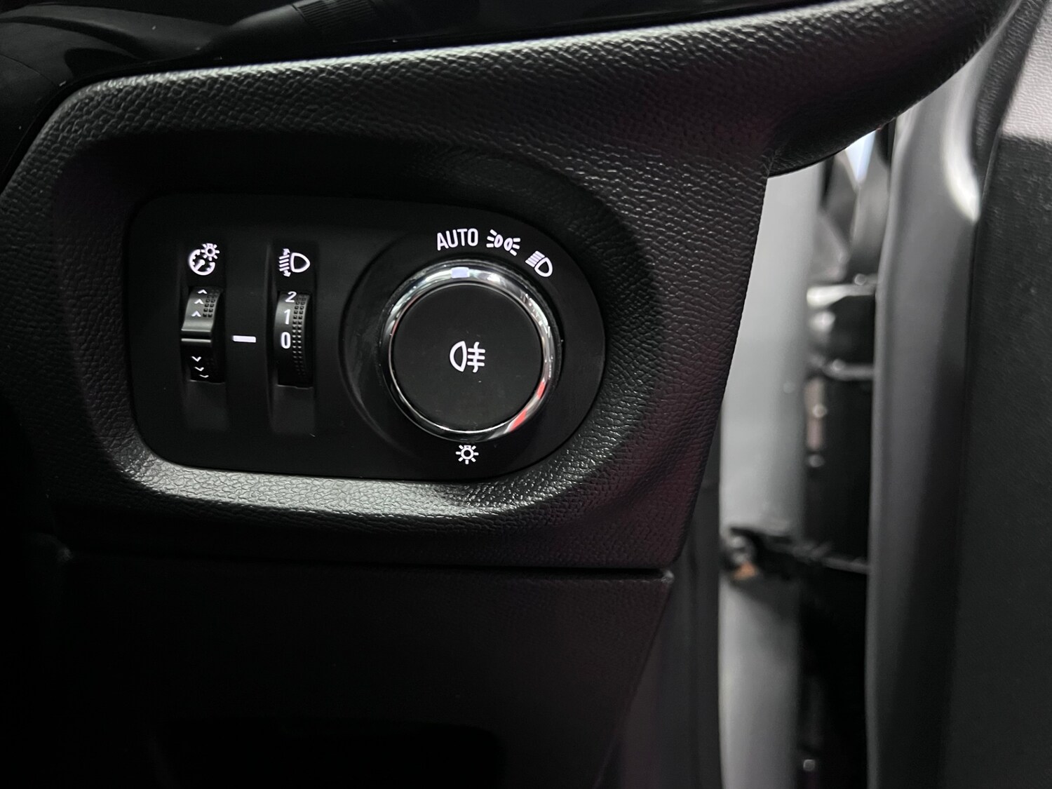 Used Vauxhall Corsa 2024 for sale - 76045745: Photo 25