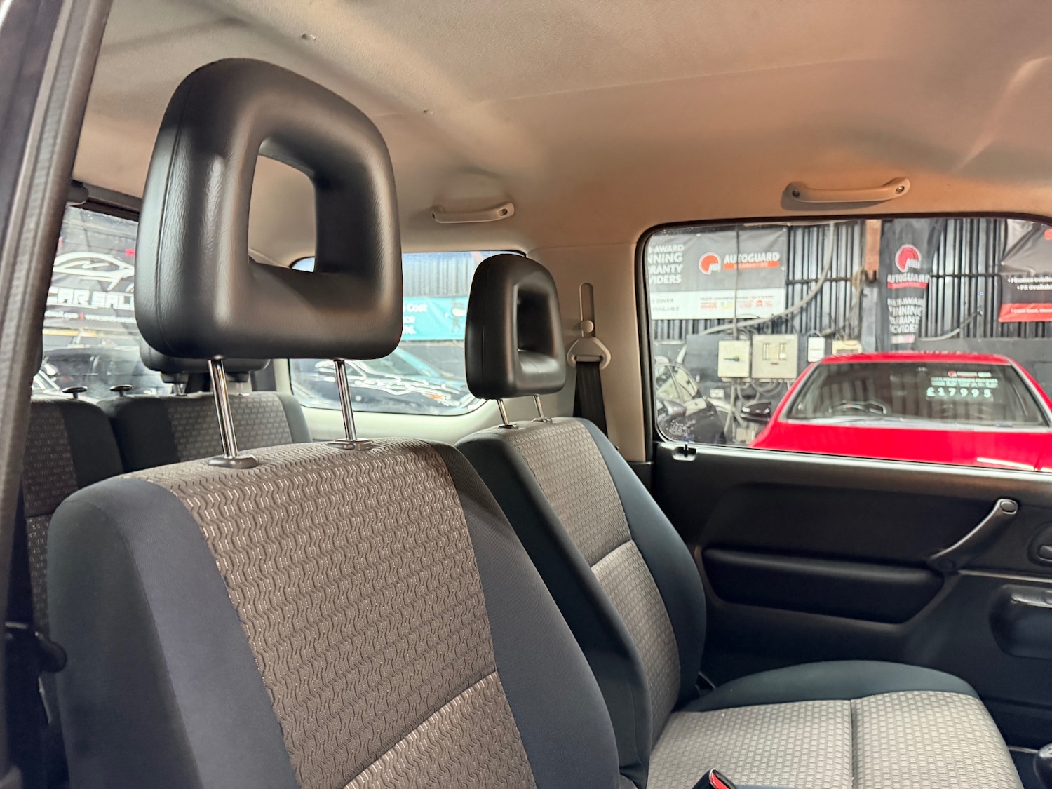 Used Suzuki Jimny 2012 for sale - 77802853: Photo 18