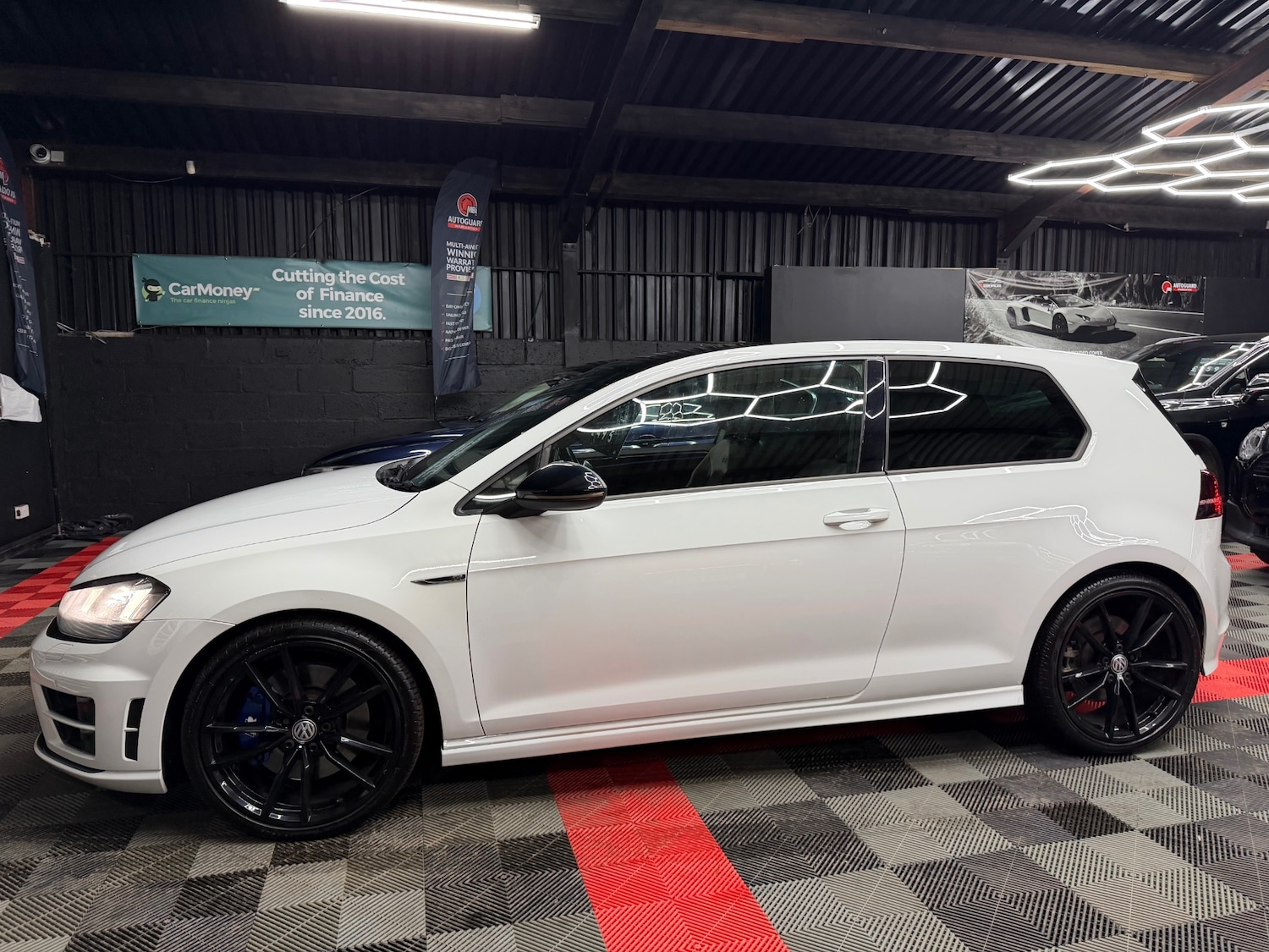 Used Volkswagen Golf 2015 for sale - 77607179: Photo 10