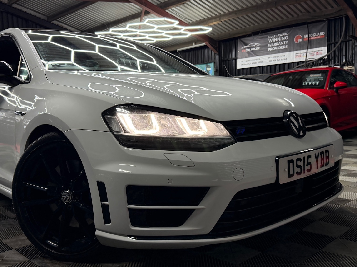 Used Volkswagen Golf 2015 for sale - 77607179: Photo 2