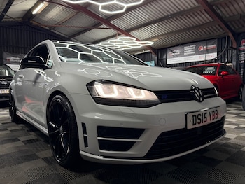 Used Volkswagen Golf 2015 for sale - 77607179: Photo