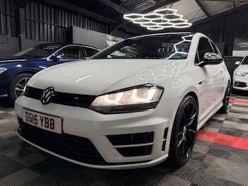 Used Volkswagen Golf 2015 for sale - 77607179: Photo