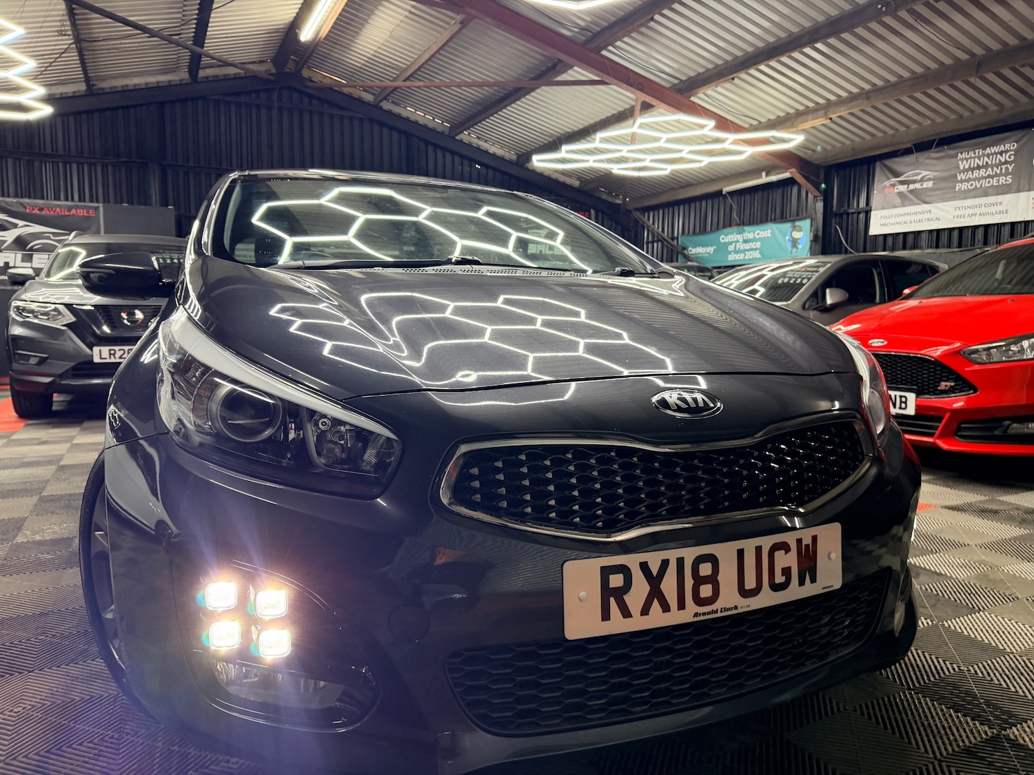 Used Kia Ceed 2018 for sale - 78125346: Photo 1