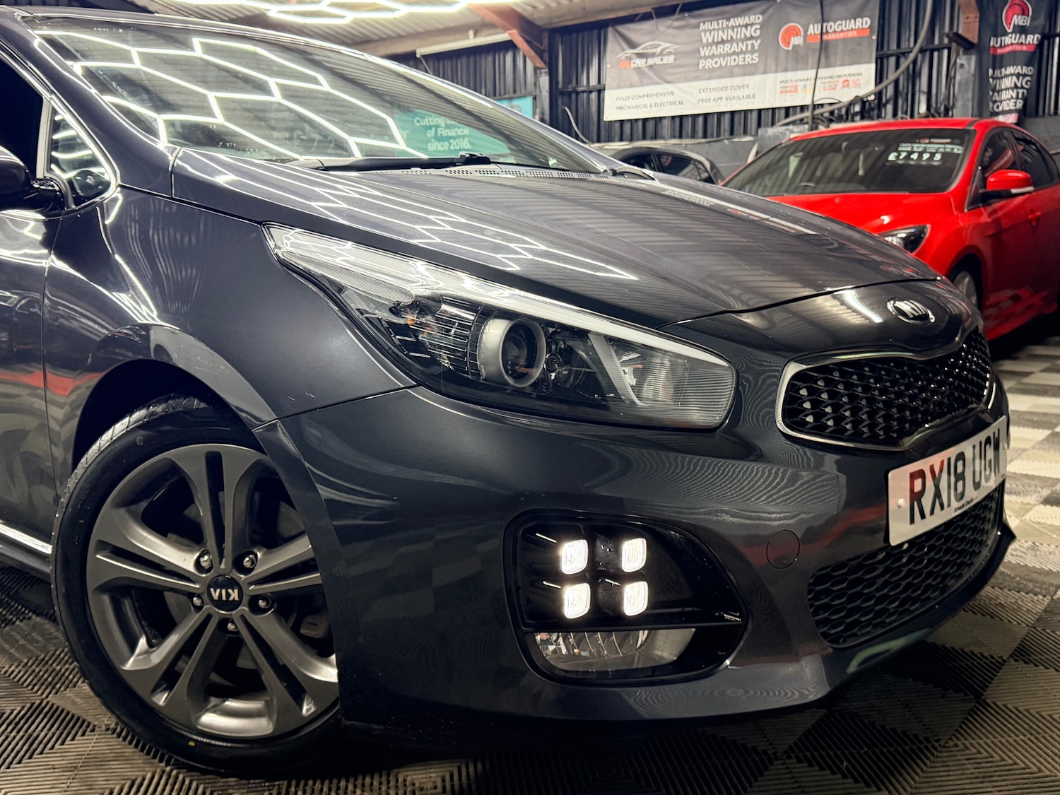 Used Kia Ceed 2018 for sale - 78125346: Photo 2