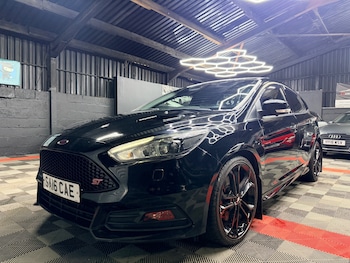 Used Ford Focus 2016 for sale - 79545383: Photo