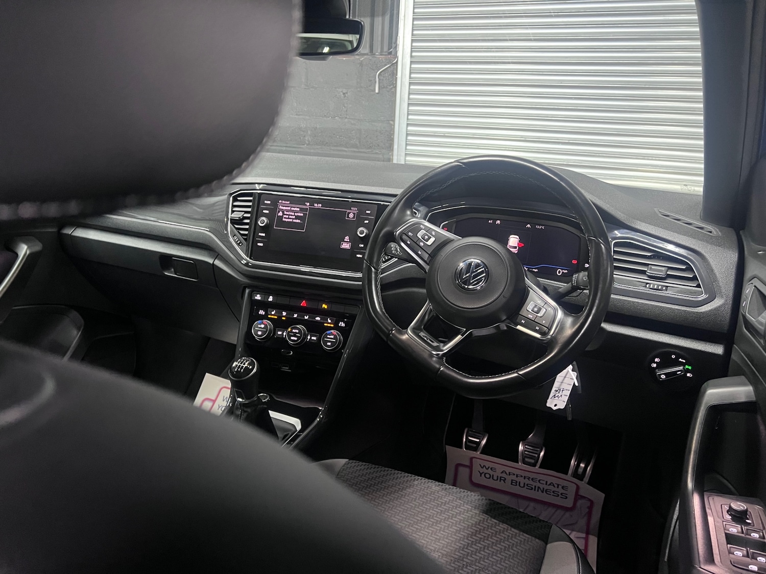 Used Volkswagen T-Roc 2019 for sale - 76198787: Photo 11