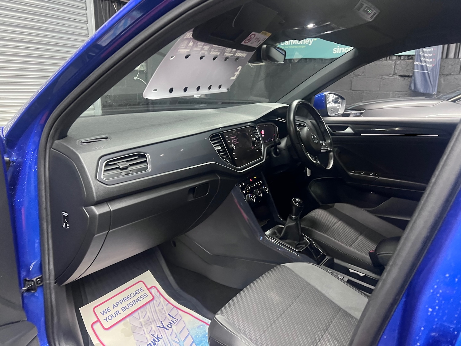 Used Volkswagen T-Roc 2019 for sale - 76198787: Photo 12