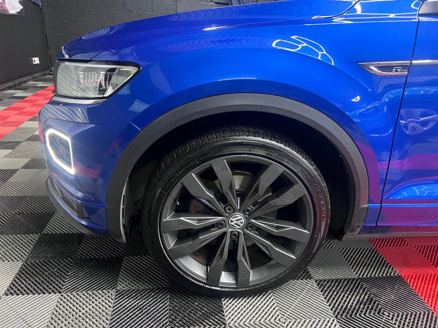 Used Volkswagen T-Roc 2019 for sale - 76198787: Photo 9