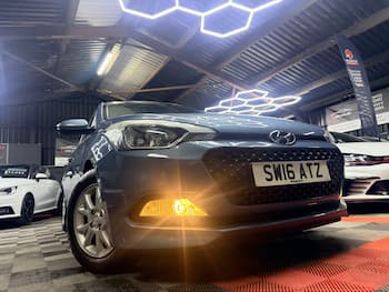 Used Hyundai i20 2016 for sale - 79674459: Photo