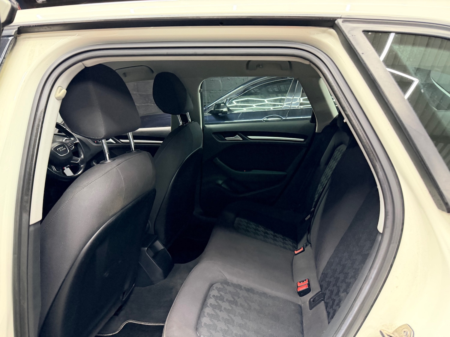 Used Audi A3 2015 for sale - 77461091: Photo 18