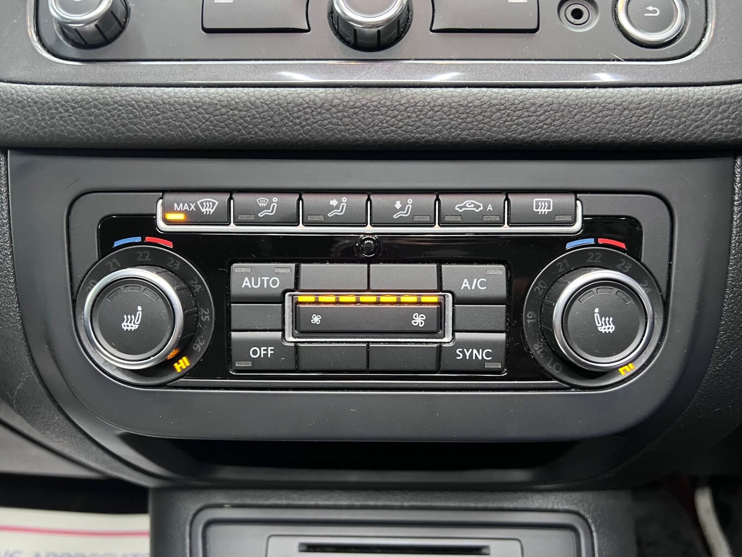 Used Volkswagen Scirocco 2013 for sale - 78091829: Photo 24