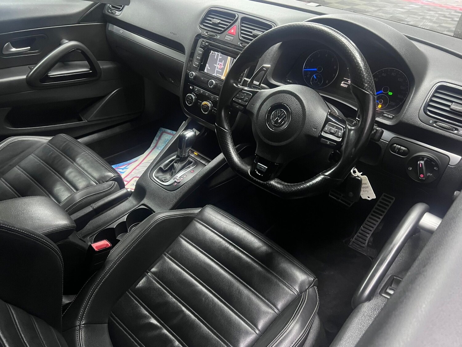 Used Volkswagen Scirocco 2013 for sale - 78091829: Photo 27