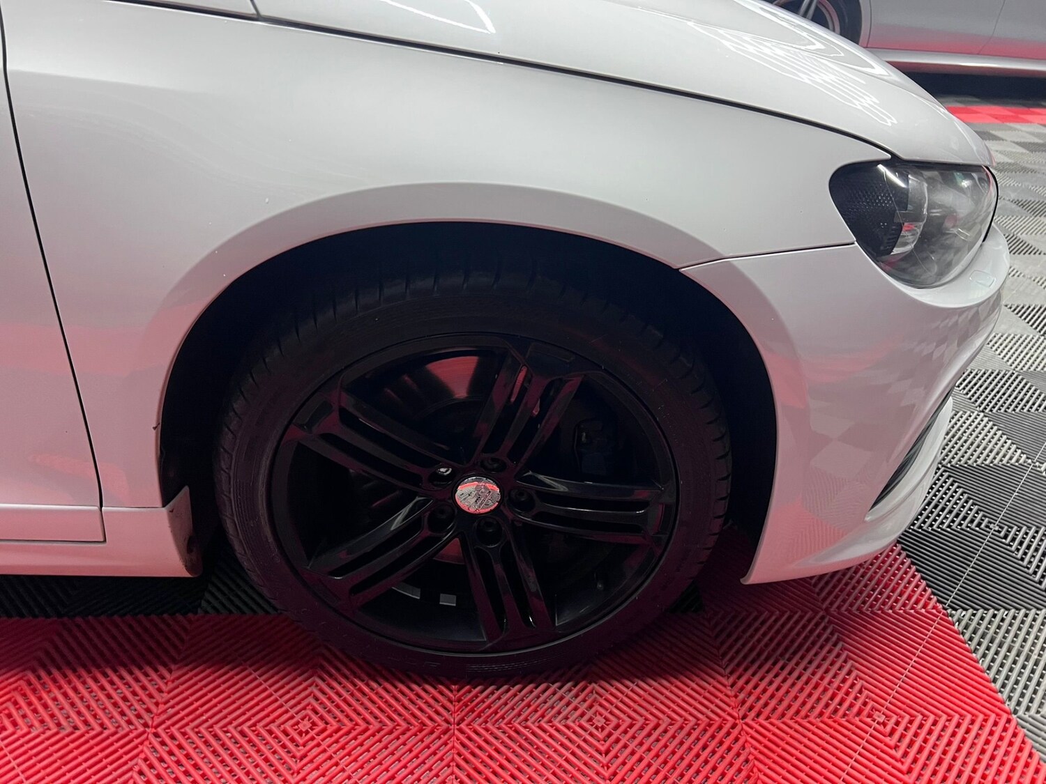 Used Volkswagen Scirocco 2013 for sale - 78091829: Photo 28