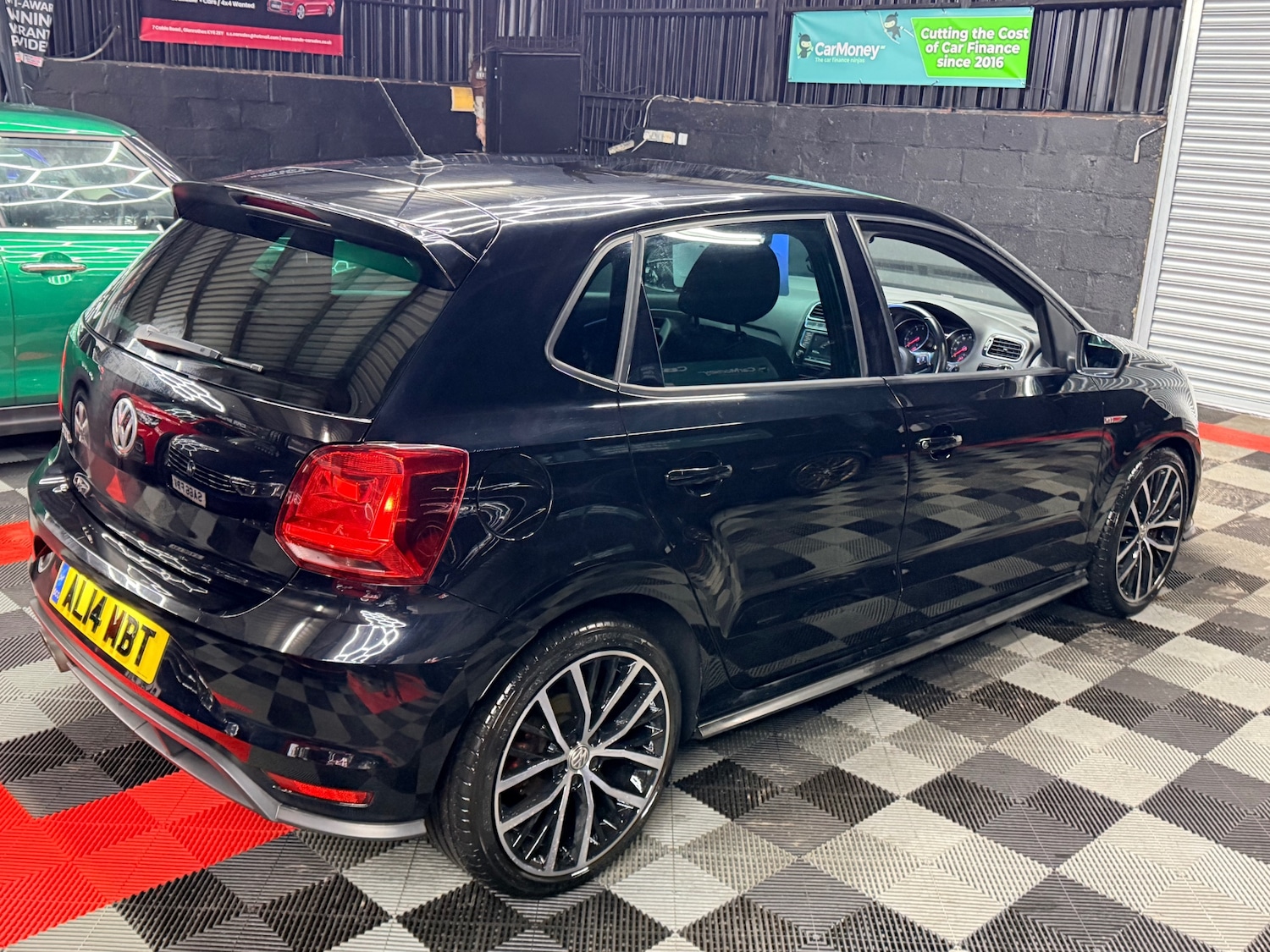 Used Volkswagen Polo 2015 for sale - 77392648: Photo 13