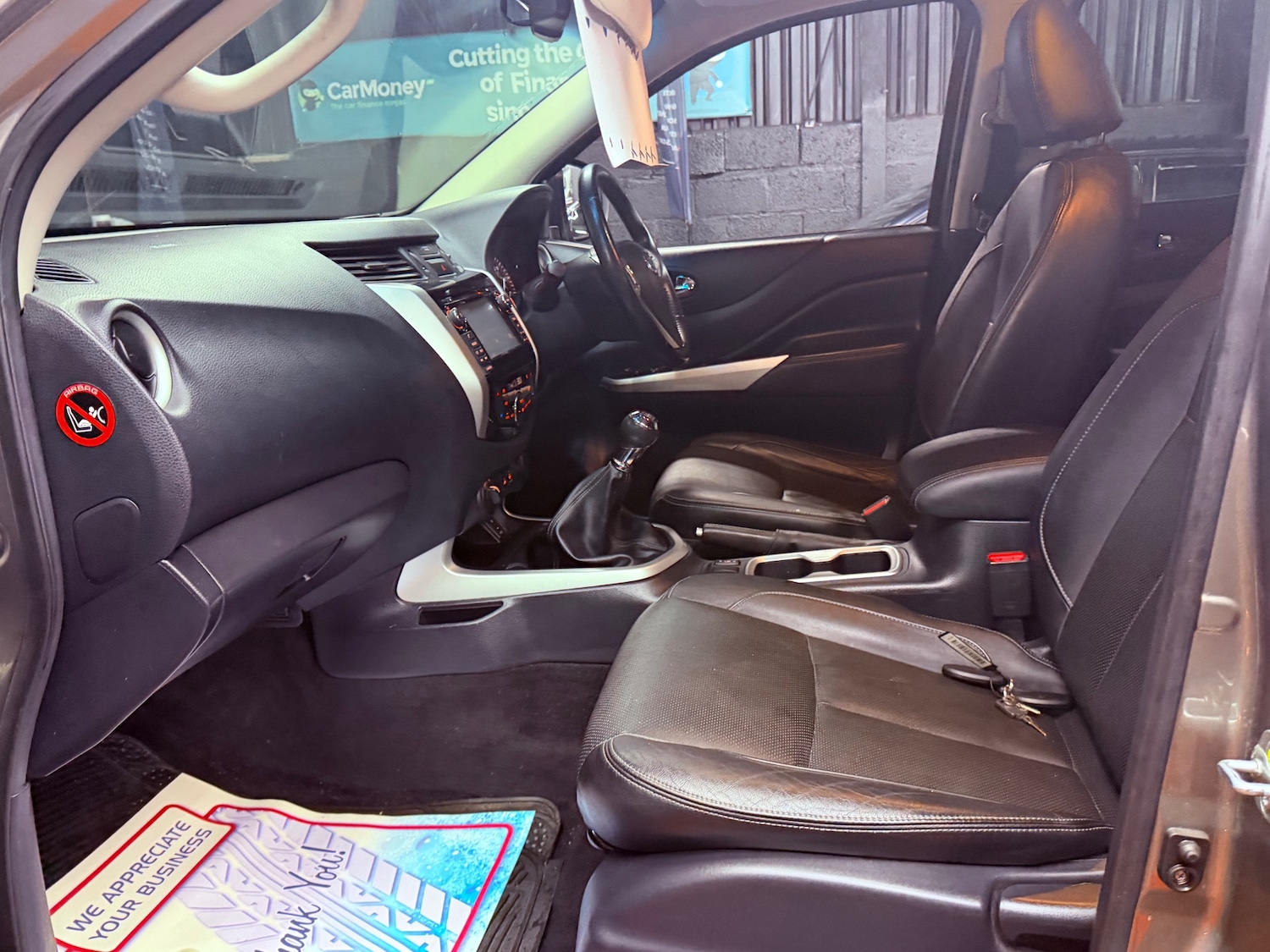 Used Nissan Navara 2017 for sale - 77417499: Photo 11