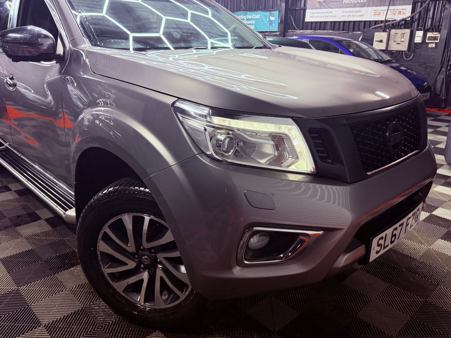 Used Nissan Navara 2017 for sale - 77417499: Photo 2