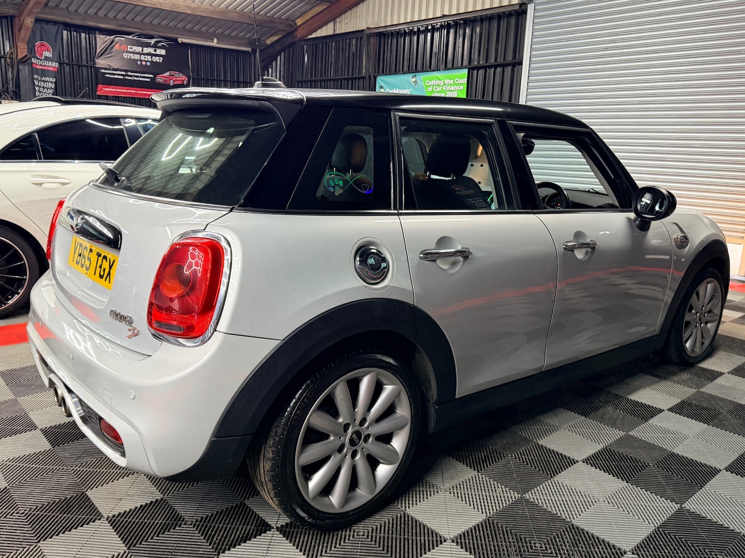 Used MINI Hatch 2015 for sale - 77061372: Photo 4
