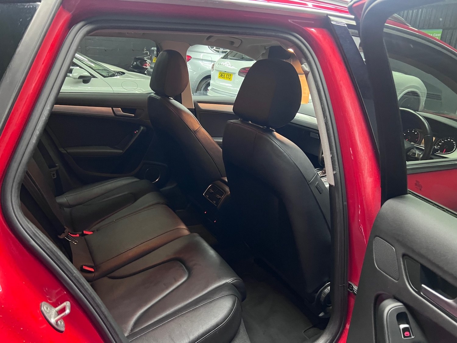 Used Audi A4 2014 for sale - 76374247: Photo 15