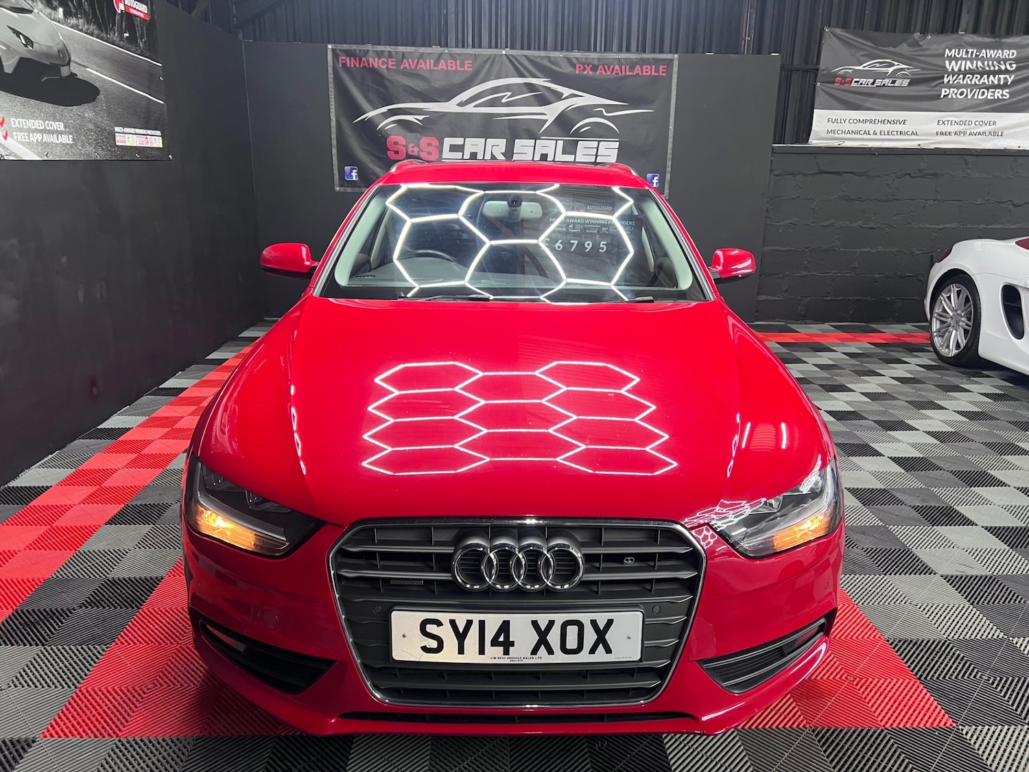 Used Audi A4 2014 for sale - 76374247: Photo 16