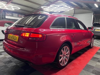 Used Audi A4 2014 for sale - 76374247: Photo