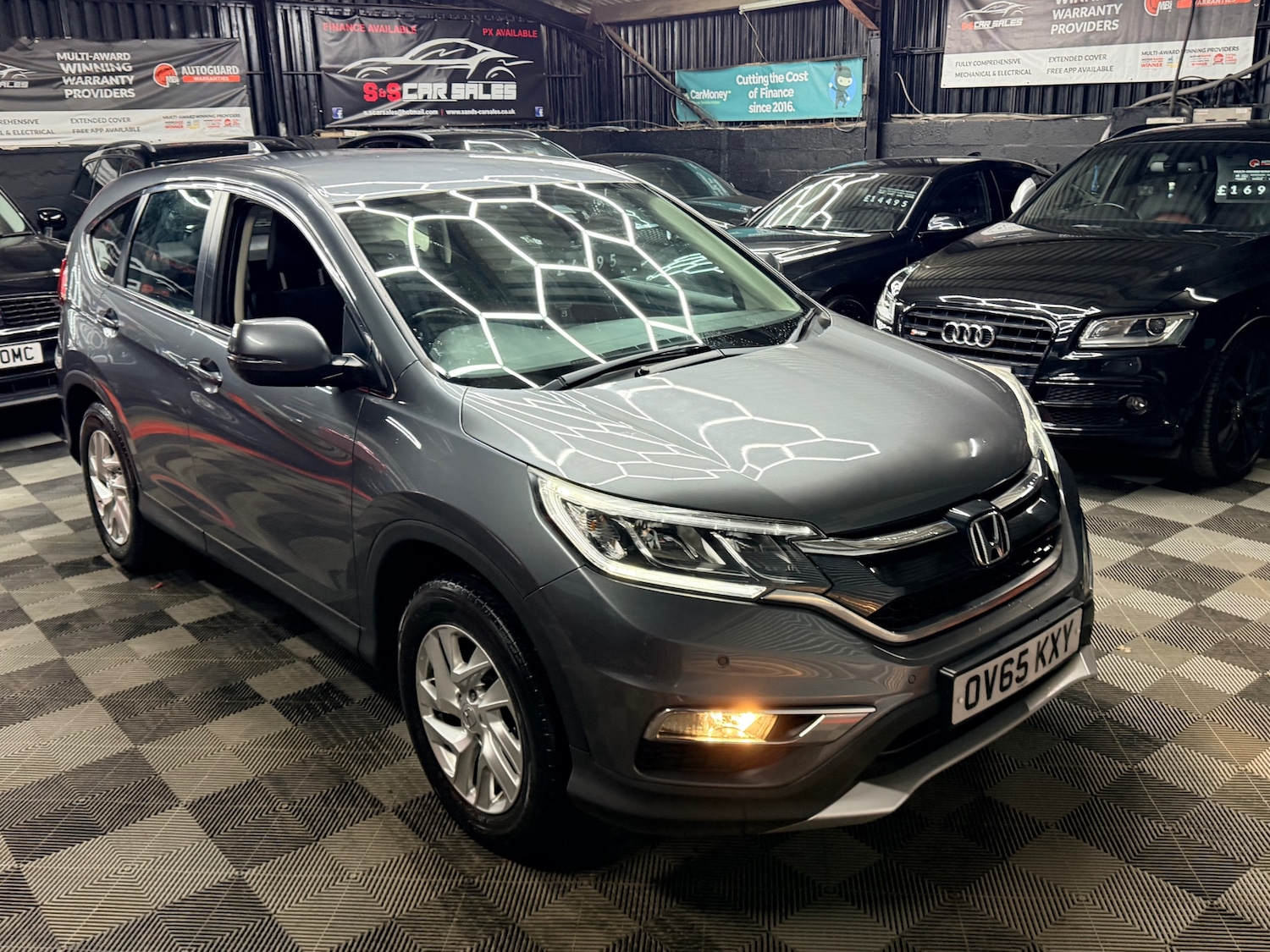 Used Honda CR-V 2015 for sale - 77742990: Photo 6