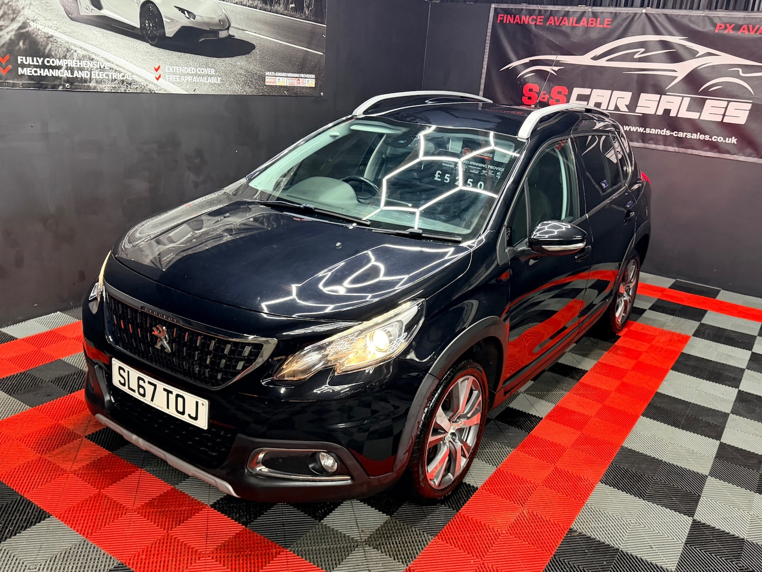 Used Peugeot 2008 2017 for sale - 76820011: Photo 13