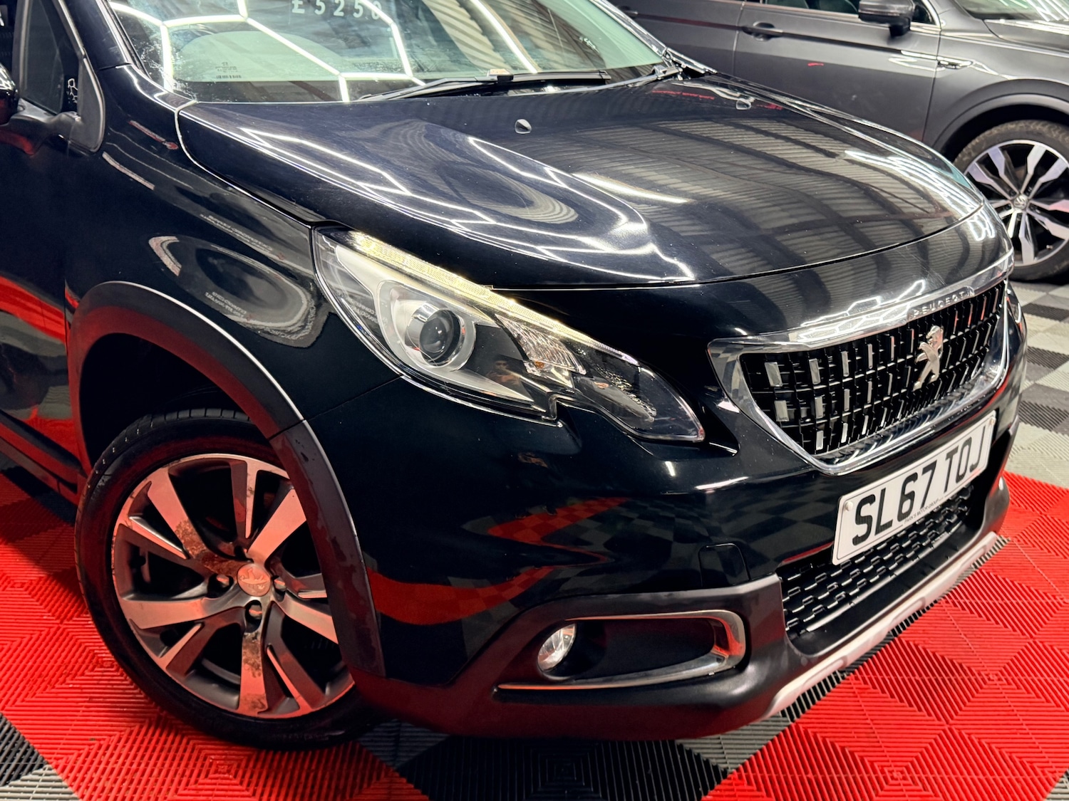 Used Peugeot 2008 2017 for sale - 76820011: Photo 2