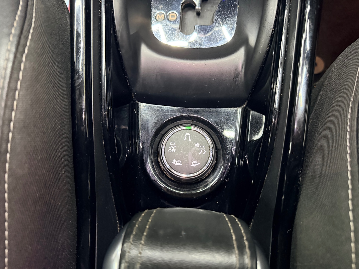 Used Peugeot 2008 2017 for sale - 76820011: Photo 25