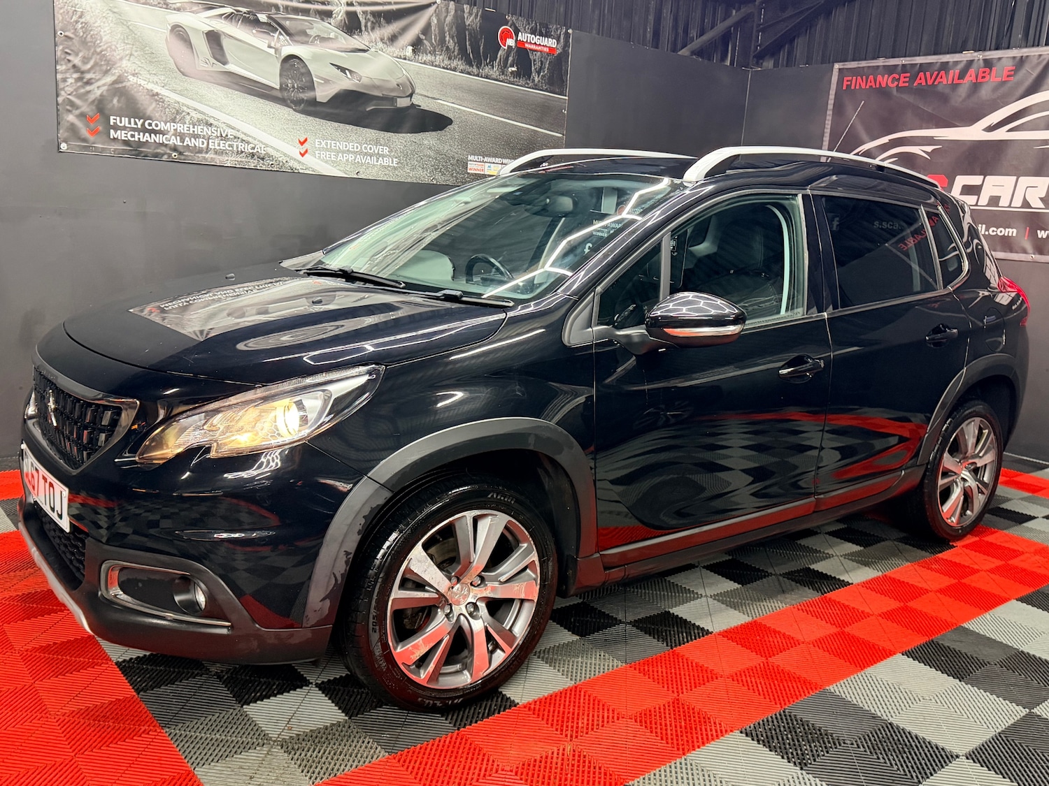 Used Peugeot 2008 2017 for sale - 76820011: Photo 5