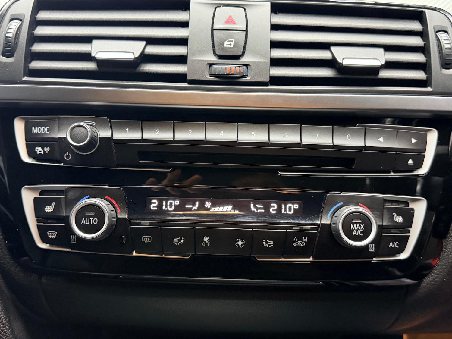 Used BMW 3 Series 2018 for sale - 76846010: Photo 26