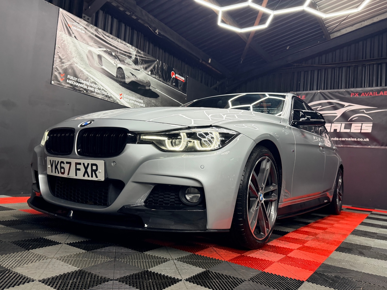 Used BMW 3 Series 2018 for sale - 76846010: Photo 9