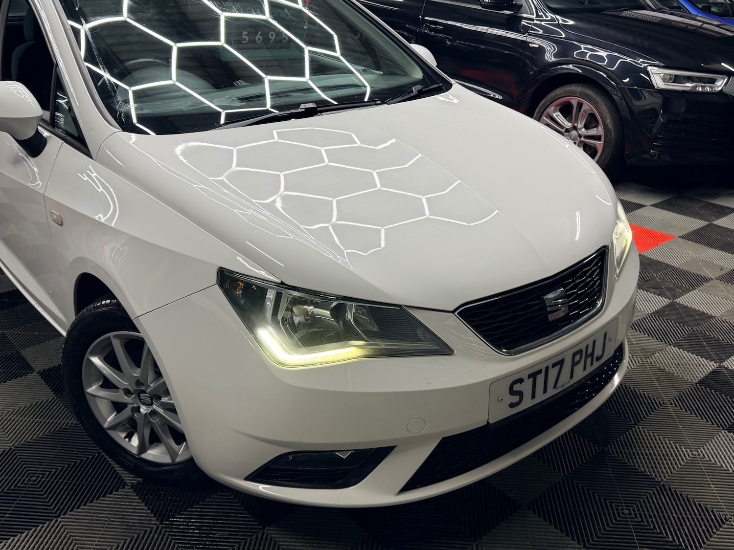 Used SEAT Ibiza 2017 for sale - 77213230: Photo 2