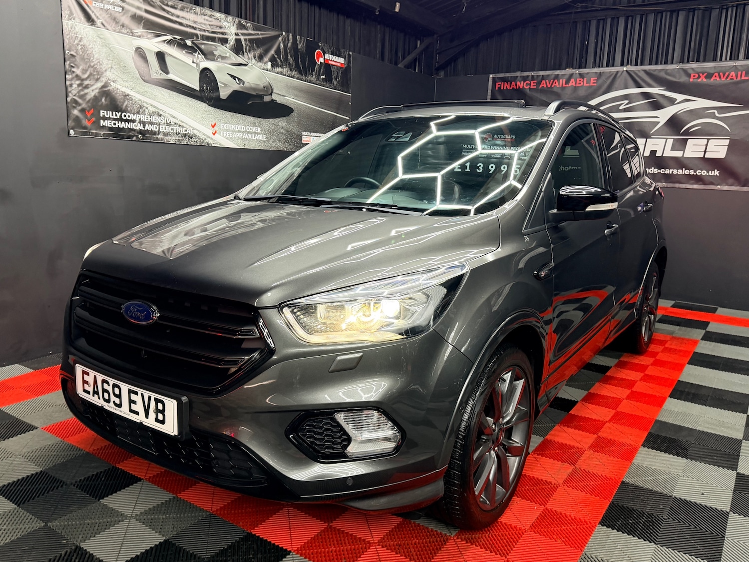 Used Ford Kuga 2019 for sale - 76845438: Photo 4